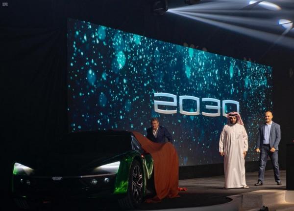 تركي آل الشيخ يعلن عن تفاصيل السيارة الوحيدة بالعالم والتي صممت خصيصاً لموسم الرياض