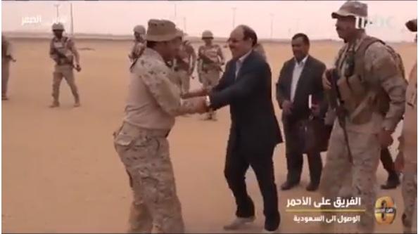 أخبار الساعة ينقض رواية السفير السعودي بشأن قصة مغادرة اللواء علي محسن الاحمر لصنعاء وقت دخول الحوثيين
