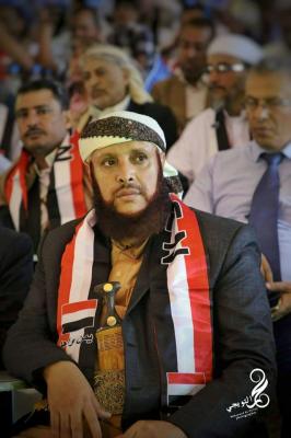 في سابقة خطيرة: مسلحون بمسدسات كاتم صوت يقتحمون منزل احد اعضاء هيئة علماء اليمن محاولين قتله
