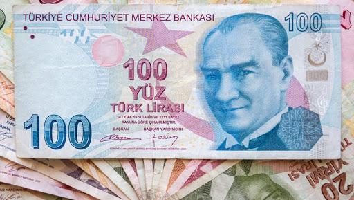 الليرة التركية تتراجع إلى أدنى سعر لها على الإطلاق عند 8.40 مقابل الدولار الأمريكي الواحد