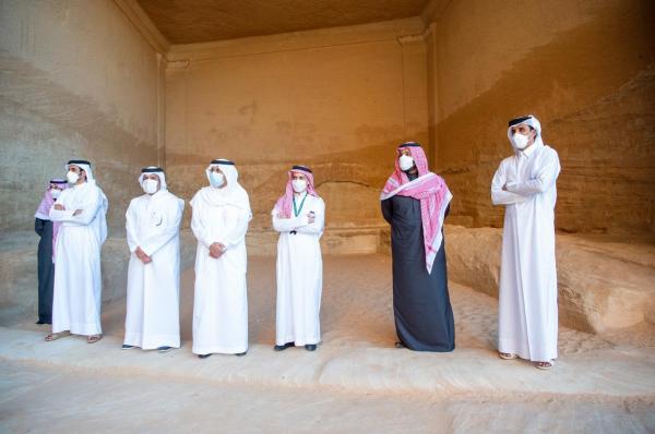شاهد بالصور: الجولة التي قام بها ولي العهد محمد بن سلمان وأمير قطر تميم بن حمد بالعلا