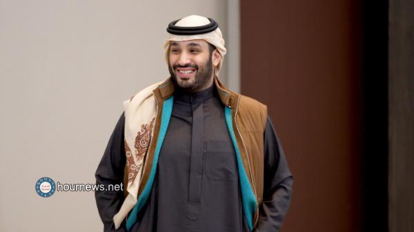 تعرف على الشال اليمني الذي ارتداه الأمير محمد بن سلمان في آخر ظهور له وسعره !