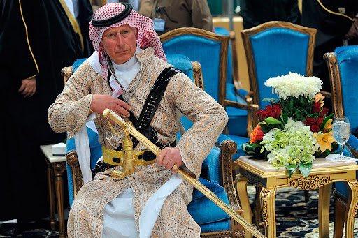 تداول فيديو: أداء تشارلز الثالث لرقصة العرضة السعودية قبل أن يصبح ملكًا