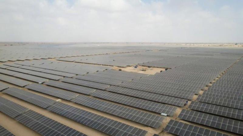 بشرى سارة.. بدأ تشغيل أولى لمحطة الطاقة الشمسية في عدن والمقدمة من دولة الإمارات