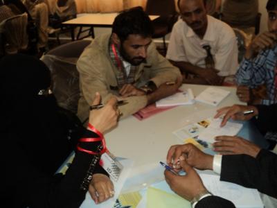قيادات منظمات المجتمع المدني وناشطين محافظة مارب يتدربون على اليات ومناصرة الحوار  