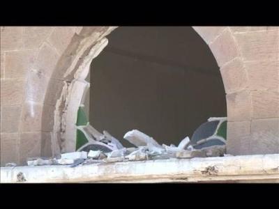 شاهد بالصور: صاروخ عابر الحارات يسقط على منزل وسط صنعاء