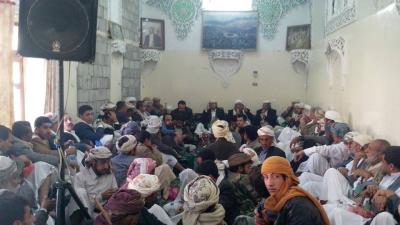 اجتماع موسع لعدد من علماء ومشائخ اليمن بمنزل الأحمر بصنعاء، ورفع مطالبهم لرئيس الجمهورية (صور)