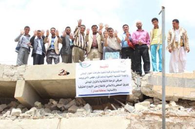 فريق يزور قرى همدان المتضررة من مواجهات الحوثي والقبائل ويرصد الجرائم والانتهاكات‎