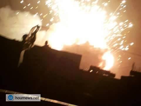 النيران تشتعل من احد المواقع بالقرب من مطار صنعاء