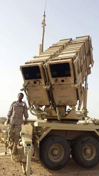 بالصور: التحالف ينصب أقوى منظومة صواريخ دفاعية بمنطقة صافر بمحافظة مأرب اليمنية