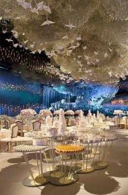 شاهد بالصور .. قاعة أسطورية خيالية لحفل زفاف ابنة حاكم دبي